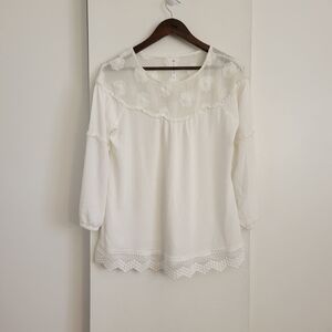 Cirana Elegant White Lace Trim Blouse